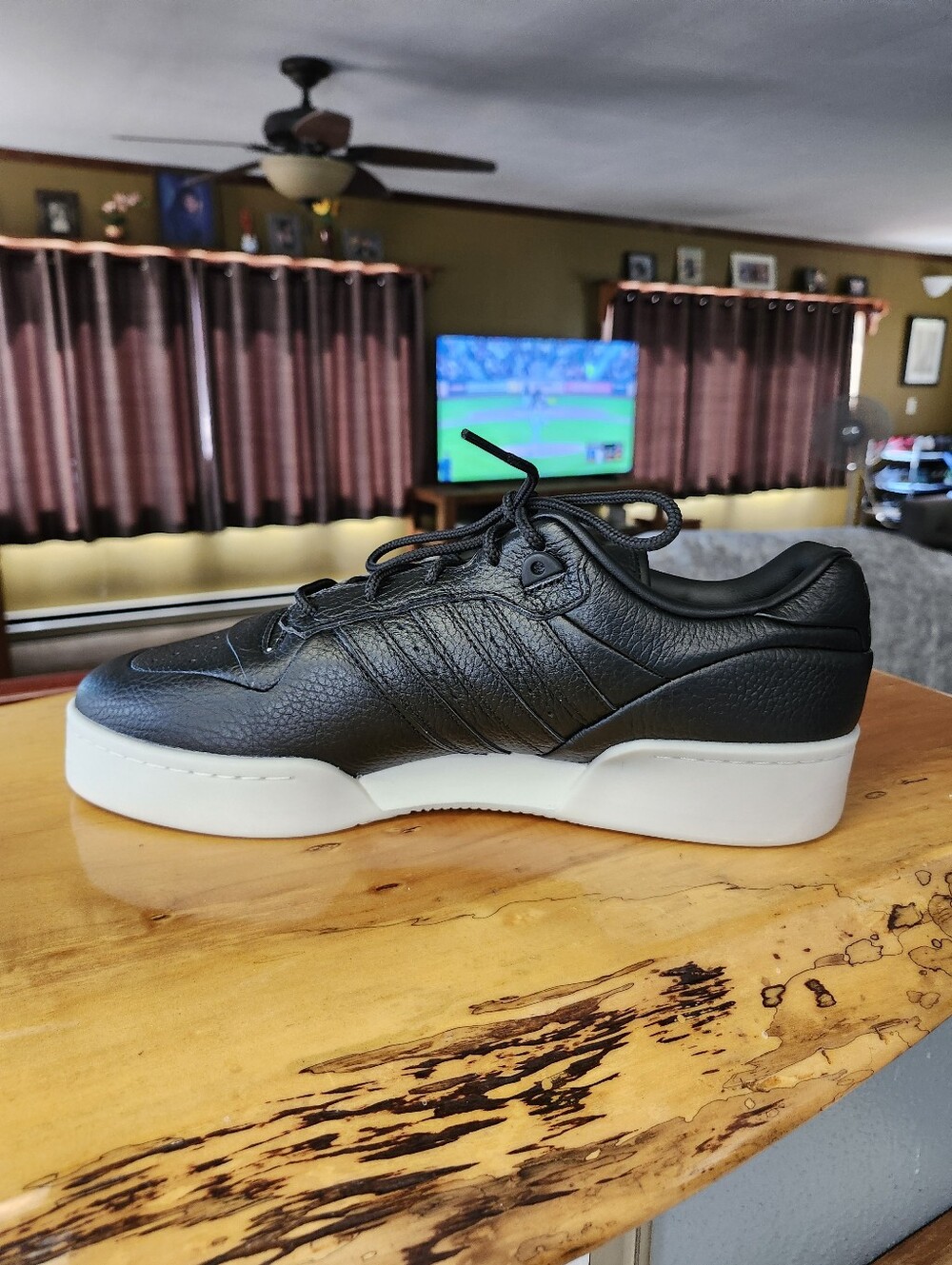 Adidas Rivalry Lux Low - Picture 7 of 7